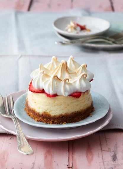 Cheesecake Törtchen mit Erdbeeren