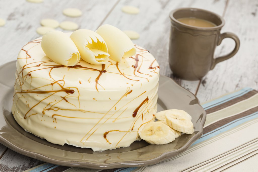 bananen karamell torte mit weiss schokolade