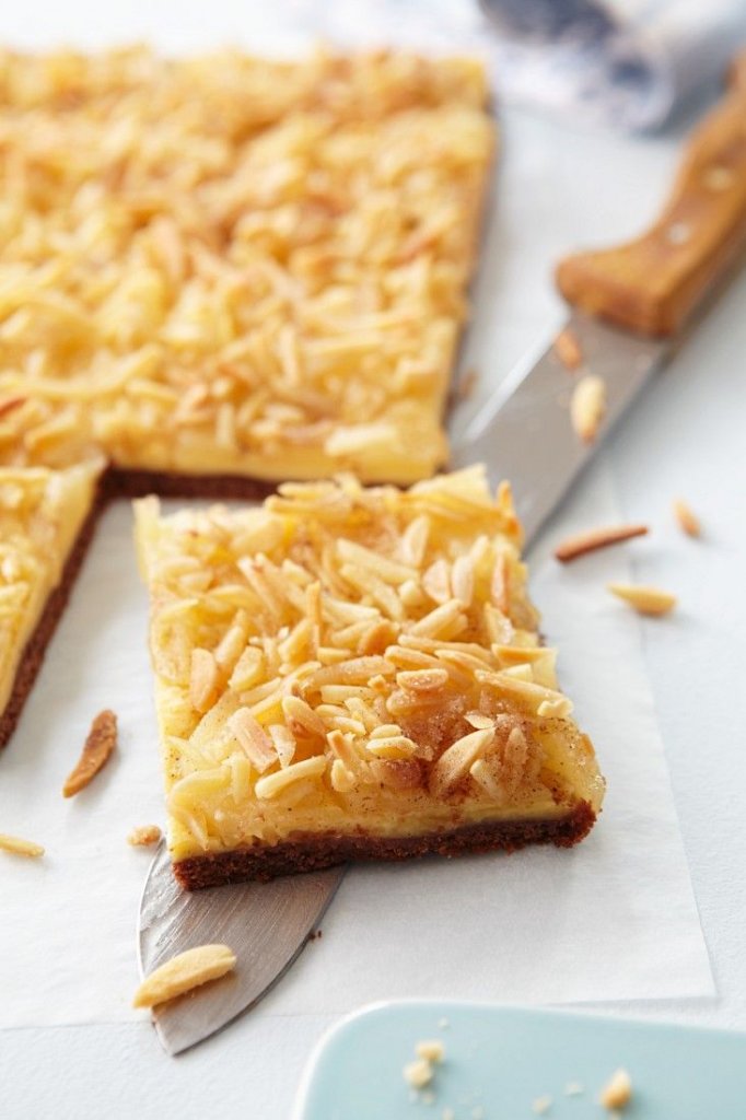 birnenkuchen mit pudding und mandeln picture, birnenkuchen mit pudding ...