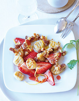 Ricotta Gnocchi mit Erdbeeren