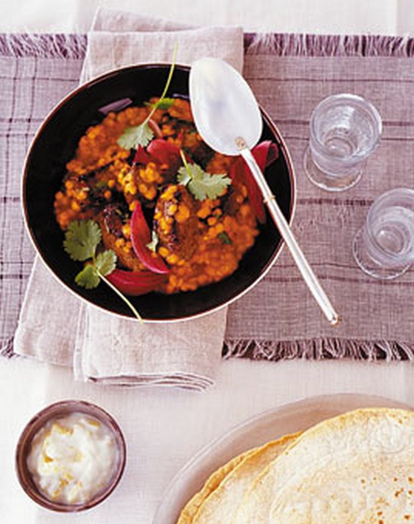 Lammcurry mit Linsen, Koriander und Mango