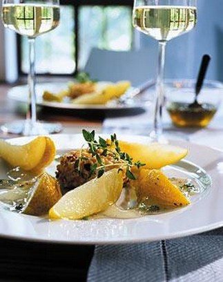 Warmer Ziegenkse mit Rieslingbirnen