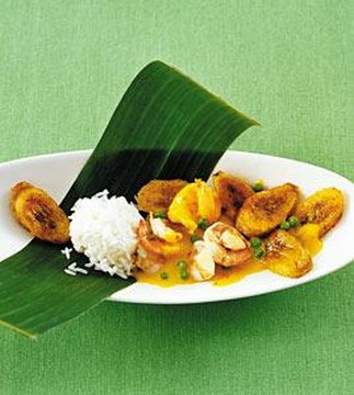 Karibisches Garnelencurry mit Bananen, Piment und Ingwer