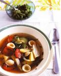 Mediterrane Gemusesuppe