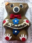 Teddy Torte für Kindergeburtstag mit schokolade und nüsse
